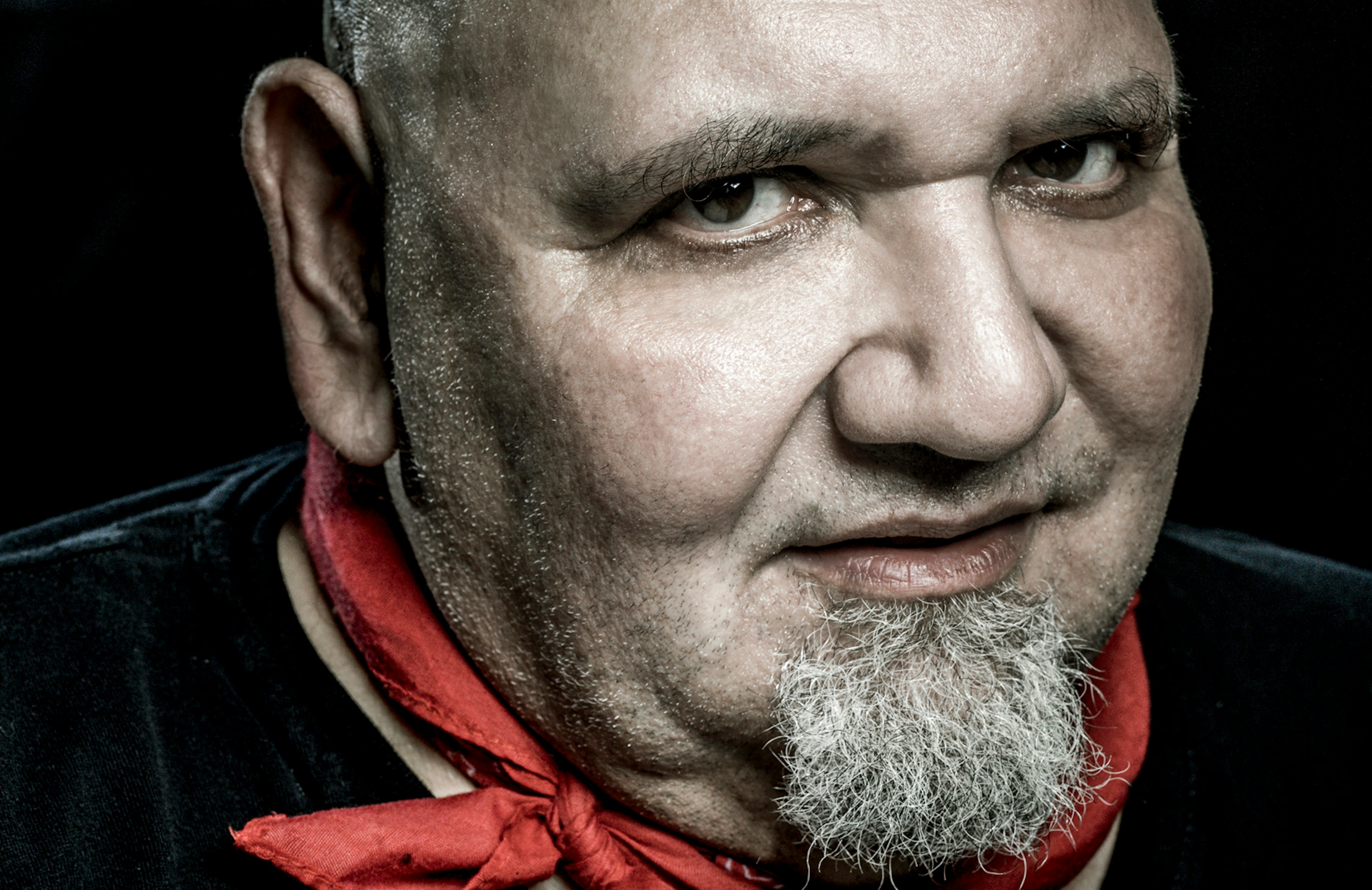 10 Emotional Gangster