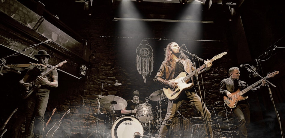 Placeholder for Credit Daniel Schmid