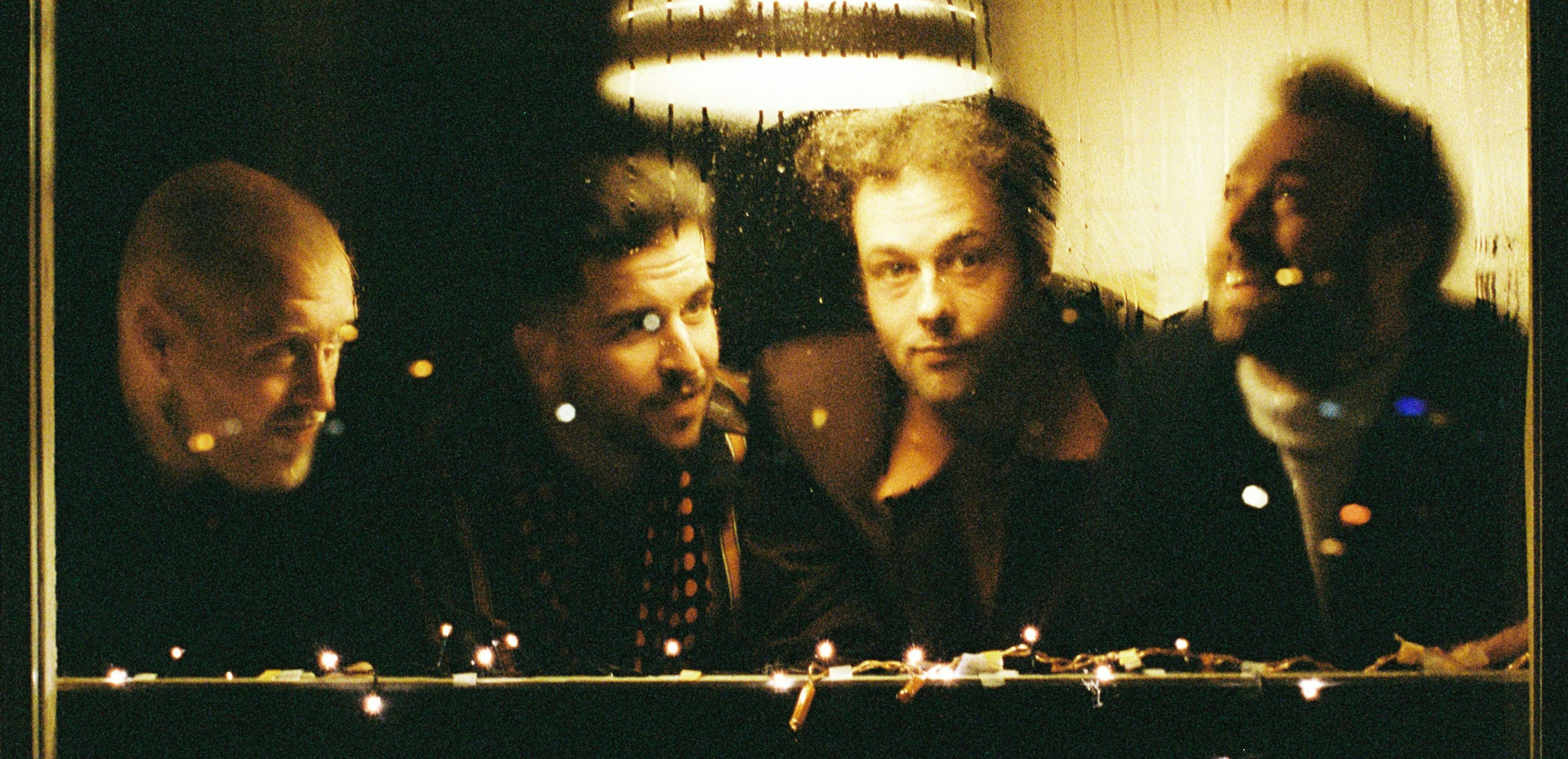 FAV2 Dawn Brothers door Latoya van der Meeren