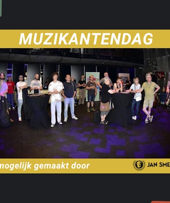 Placeholder for Kopie van Pastel Holographic Summer Sale Facebook Header 2