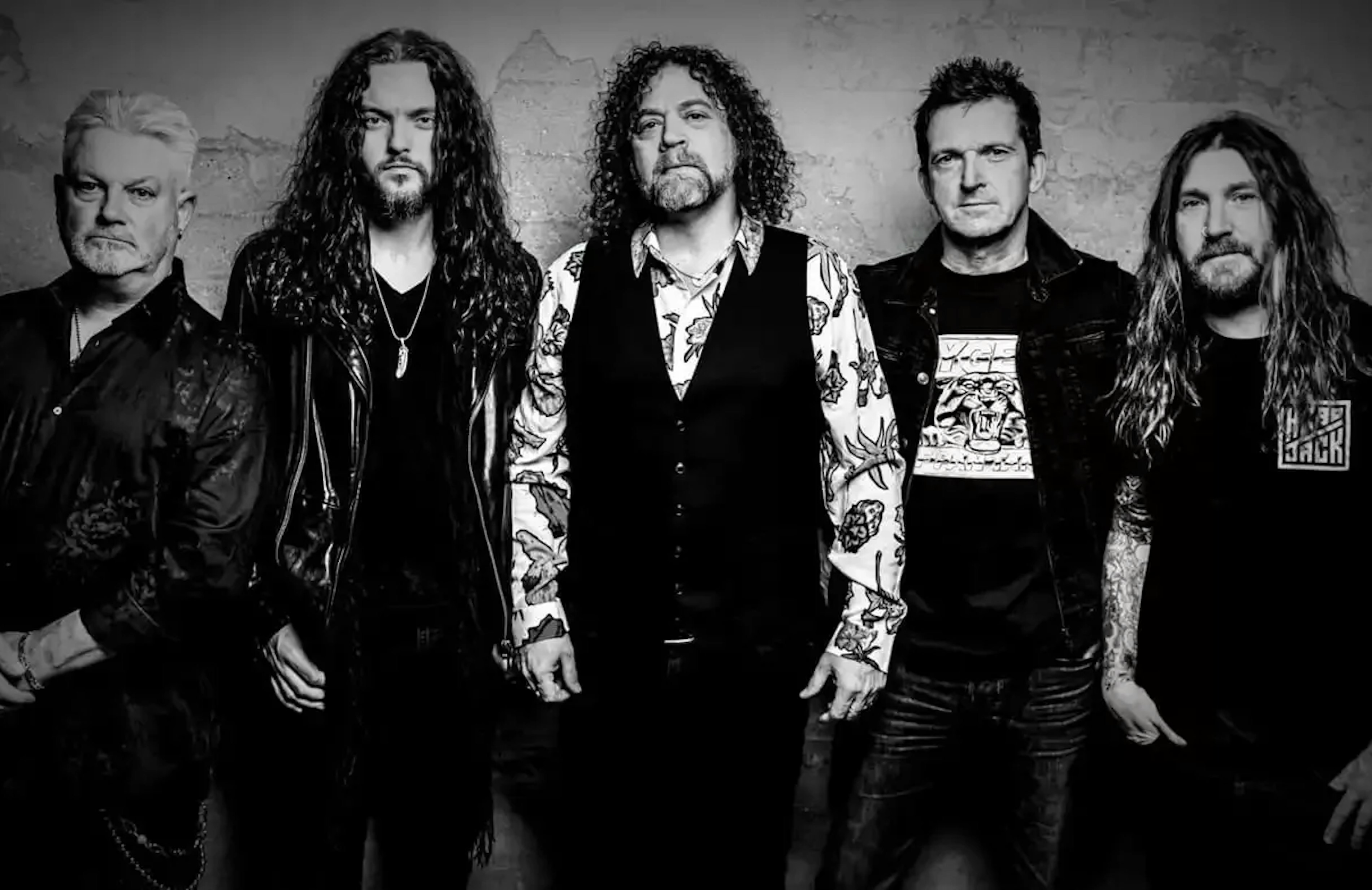 Tygers of Pan Tang 2022 banda jpg