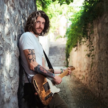 Placeholder for Dom martin 2