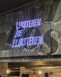 Placeholder for Luisteren of fluisteren